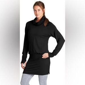 Last chance…Athleta Dress Long Sleeve Knit Tunic Duran Dolman Black S Small